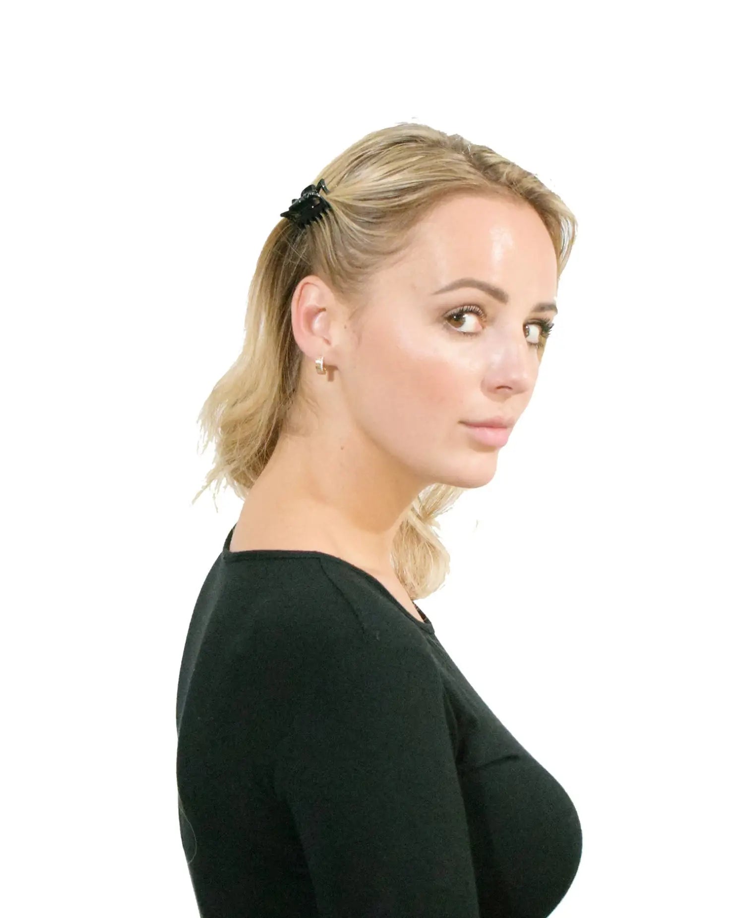 Blonde woman wearing black top with Essential Hair Claw Clips Set, 6pcs - 4cm
