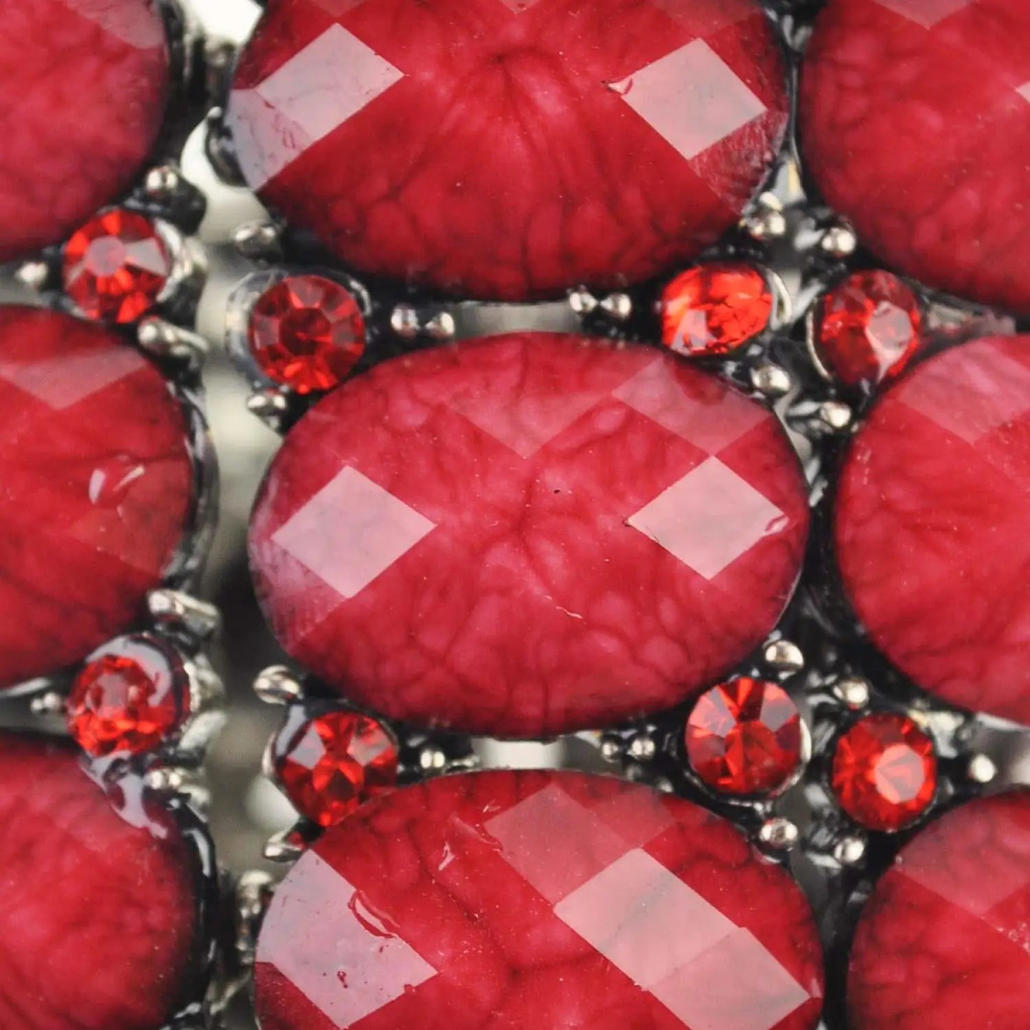 Red crystal beads on Chunky Vivid Metal Beads Bangle - Statement Retro Bracelet Jewelry