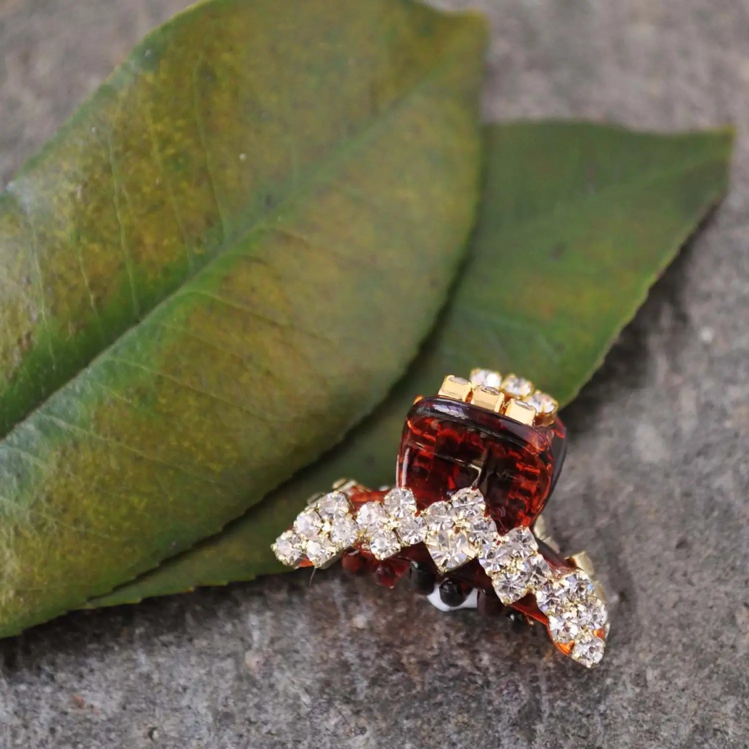 Red and white diamond ring on leaf - Mini Diamante Crystal Tiara Single Line Hair Claw 2pcs