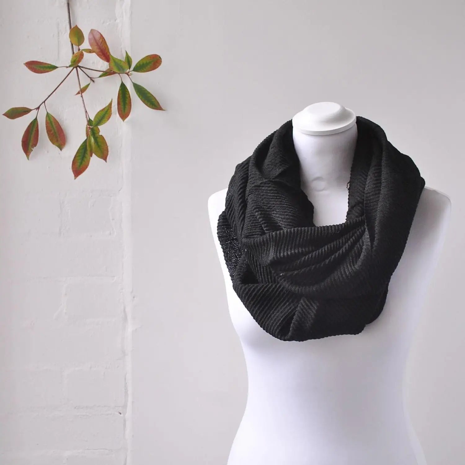 SALE Pleated Ribbed Snood: Close-up of mannequin with black scarf