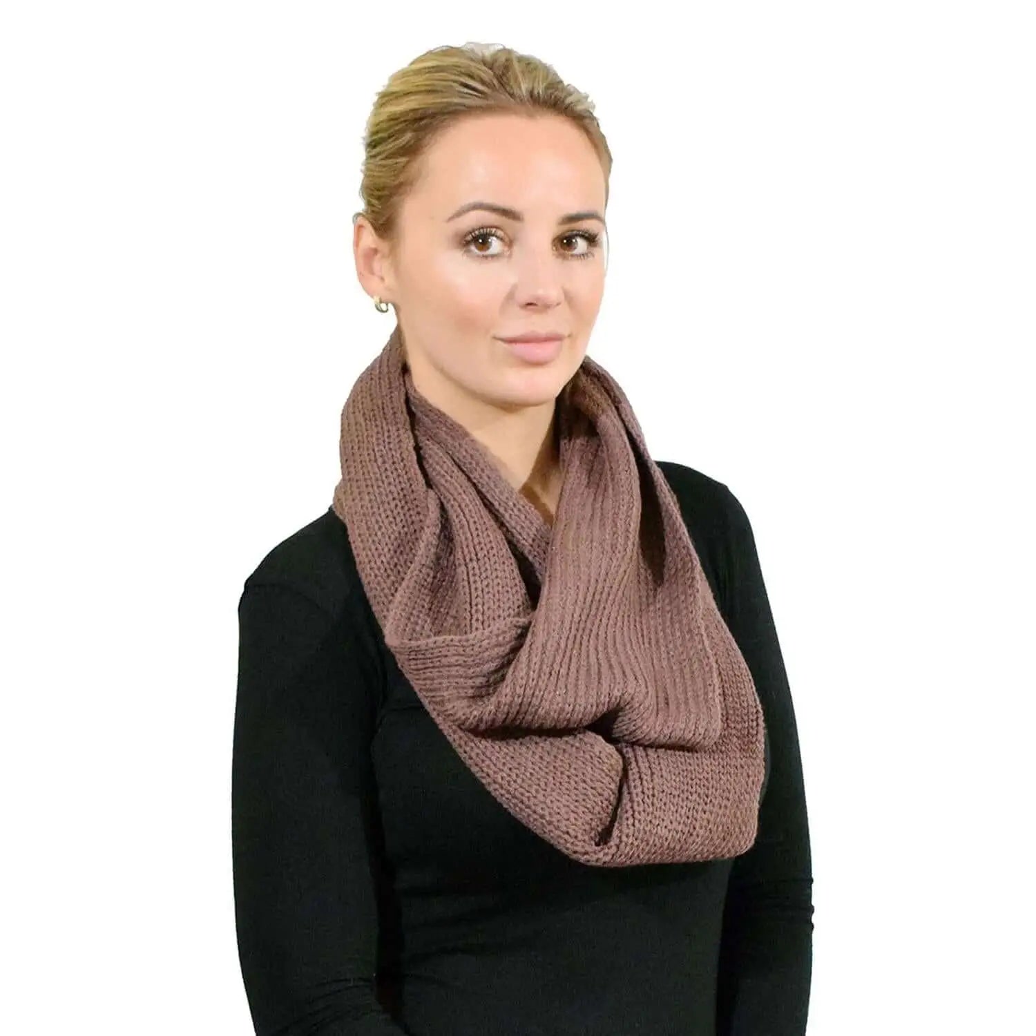Woman wearing a brown plain knitted snood.